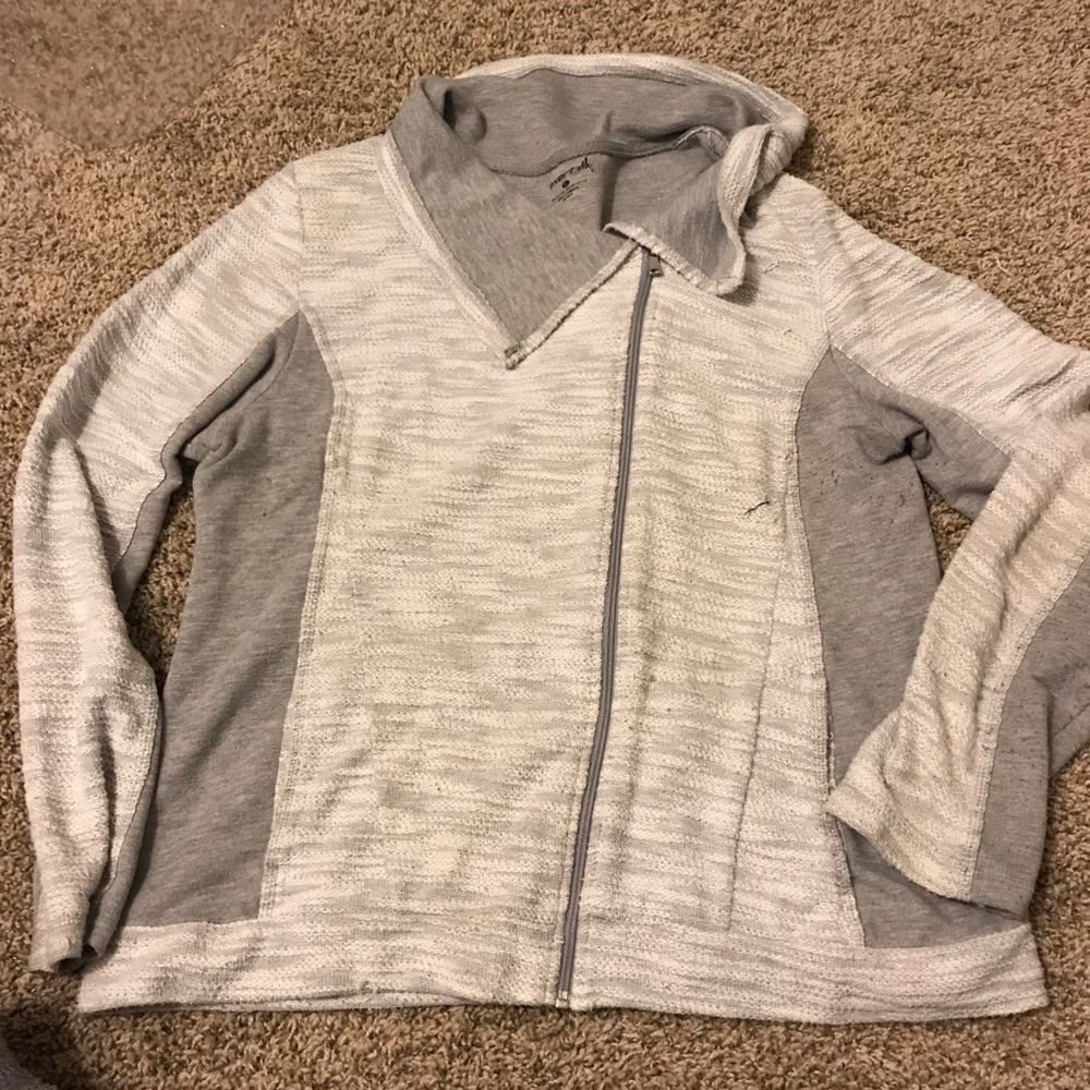 Grey and white zip up sweater Sz XL